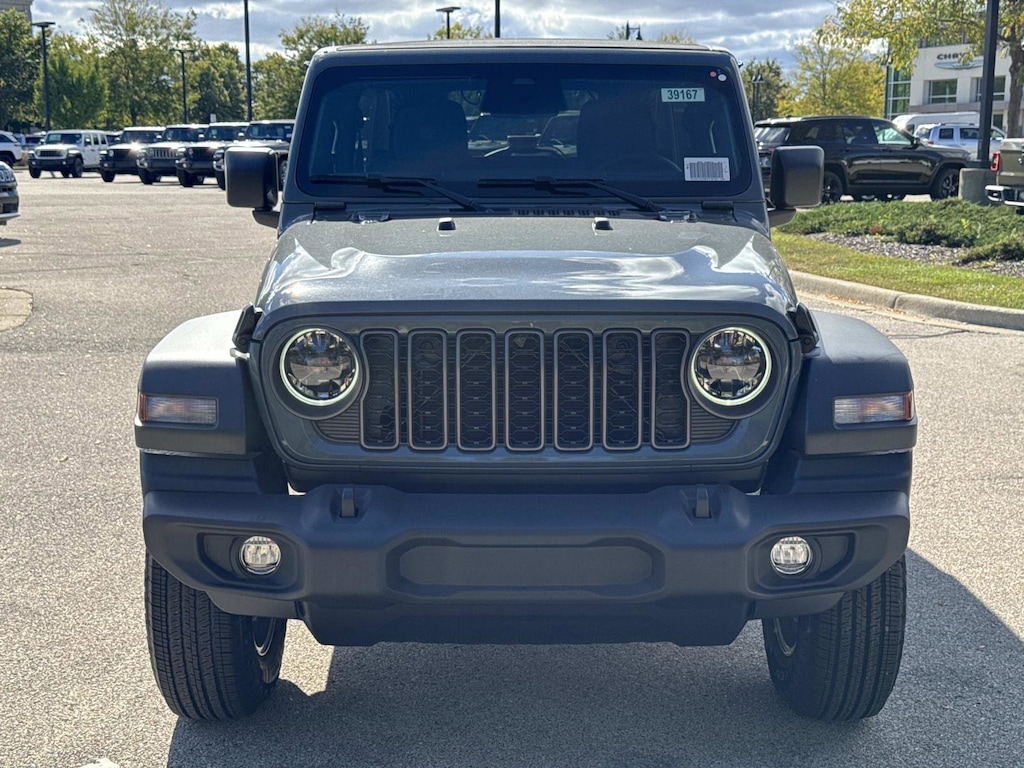 New 2026 Jeep Wrangler 4-DOOR SPORT S Sport Utility