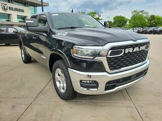 2025 Ram 1500 BIG HORN CREW CAB 4X4 5'7 BOX Pickup