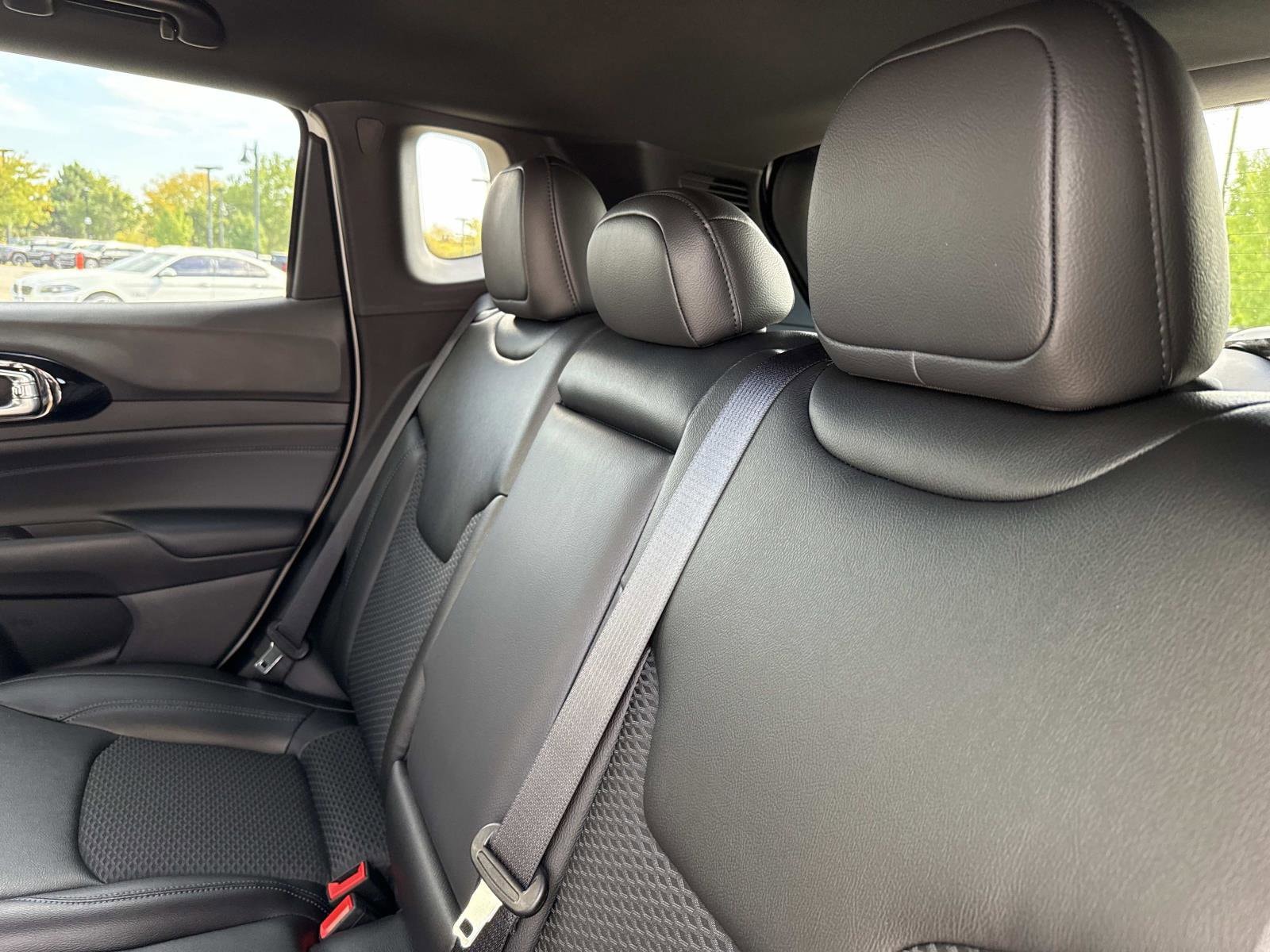 2026 Jeep Compass Altitude - Photo 13