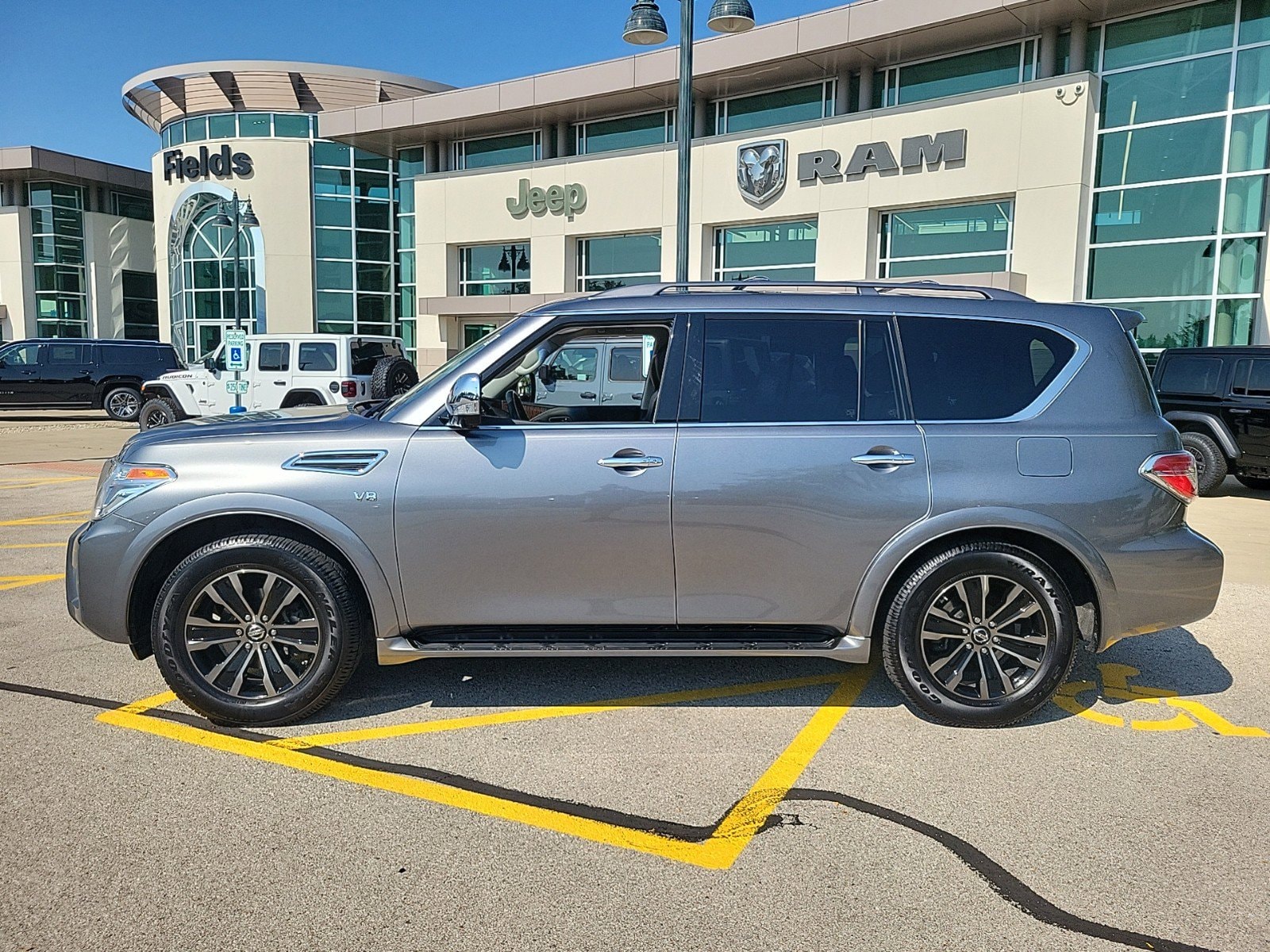 Used 2017 Nissan Armada Platinum with VIN JN8AY2NEXH9705090 for sale in Glenview, IL