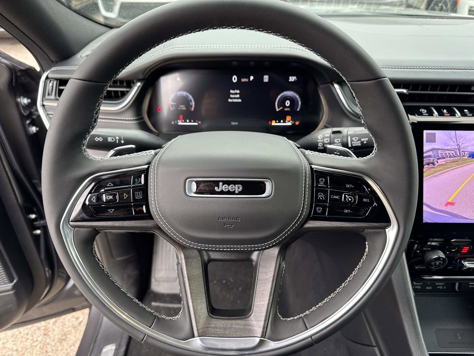 2025 Jeep Grand Cherokee Overland - Photo 28