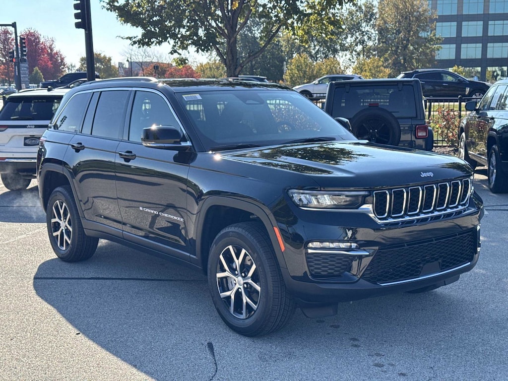 New 2025 Jeep Grand Cherokee LIMITED 4X4 Sport Utility