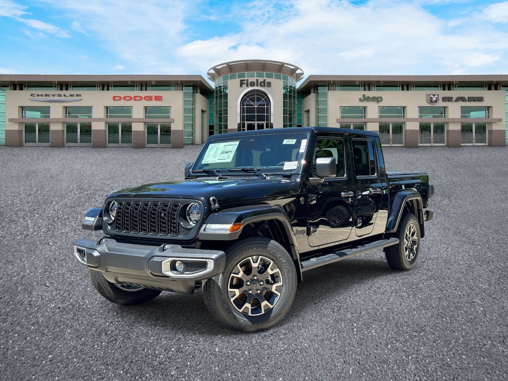 New 2026 Jeep Gladiator SAHARA 4X4 Pickup