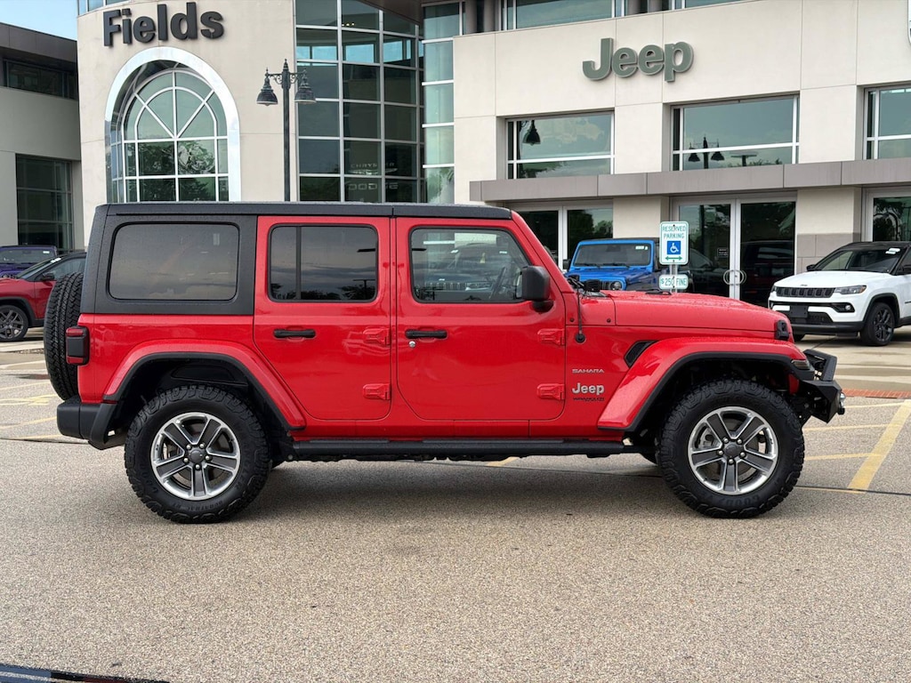 Used 2019 Jeep Wrangler Unlimited Sahara Sahara 4x4