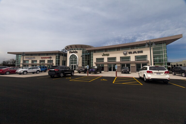 New & Used Car Dealership Fields CJDR Glenview