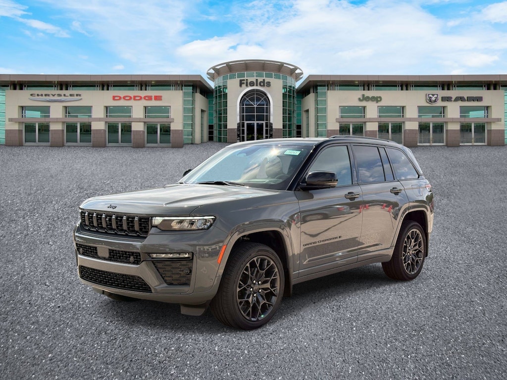 New 2027 Jeep Grand Cherokee Summit Sport Utility