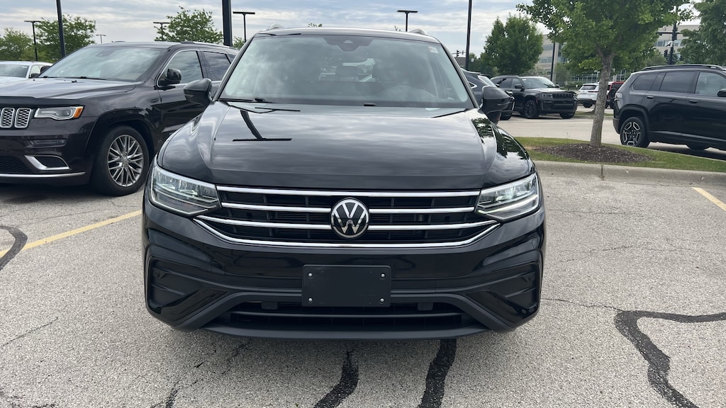 Used 2022 Volkswagen Tiguan SE 2.0T SE 4MOTION