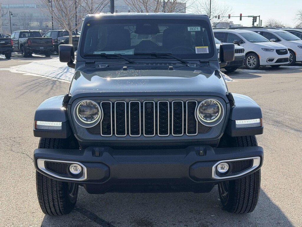 New 2026 Jeep Wrangler 4-DOOR SAHARA Sport Utility