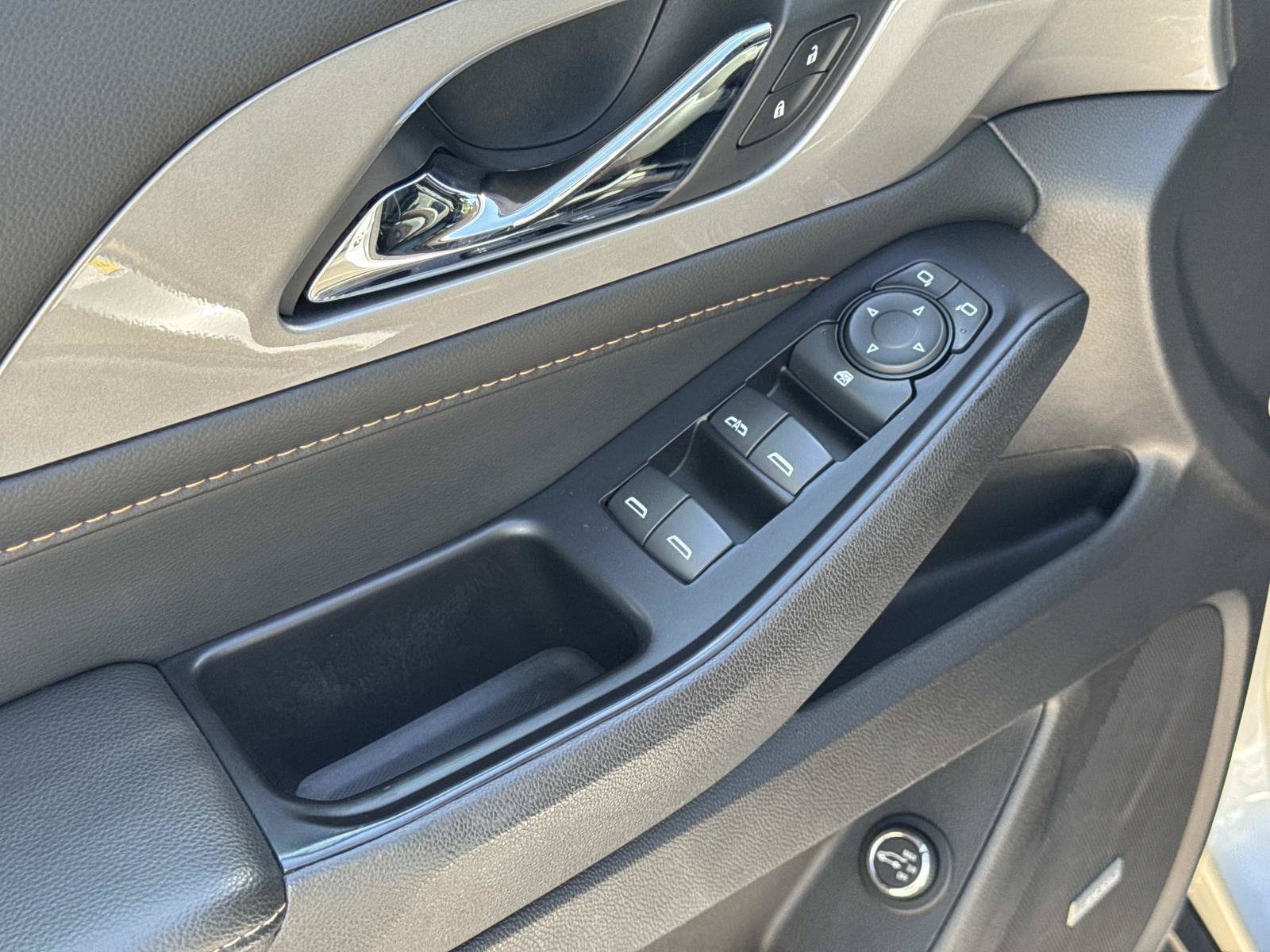2020 Chevrolet Traverse RS - Photo 18