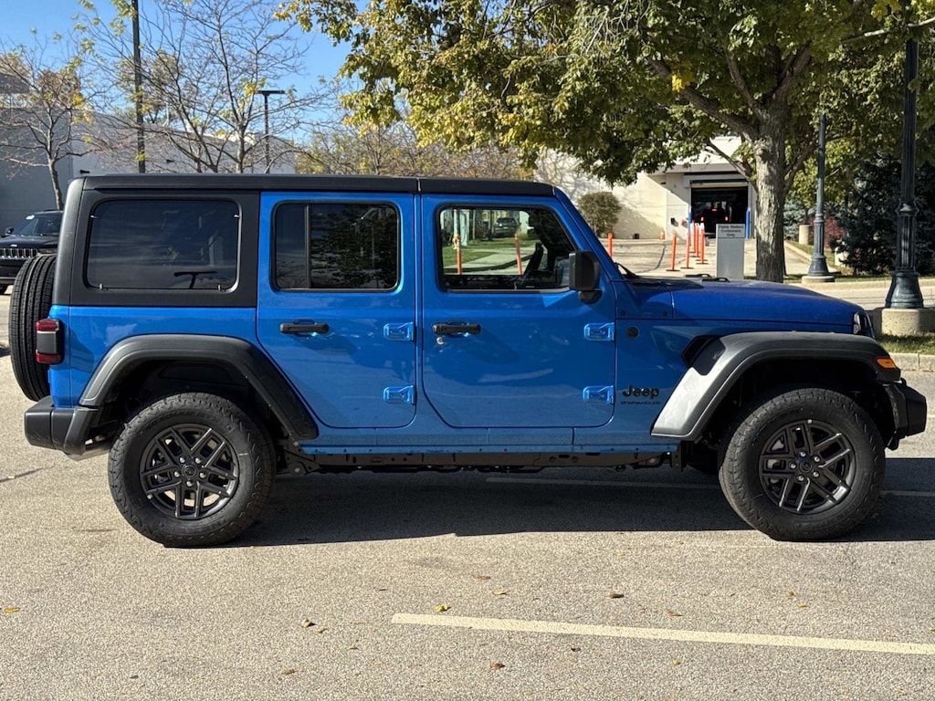 New 2026 Jeep Wrangler 4-DOOR SPORT S Sport Utility