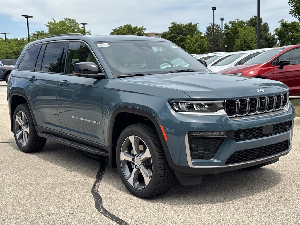 New 2026 Jeep Grand Cherokee LIMITED 4X4 Sport Utility