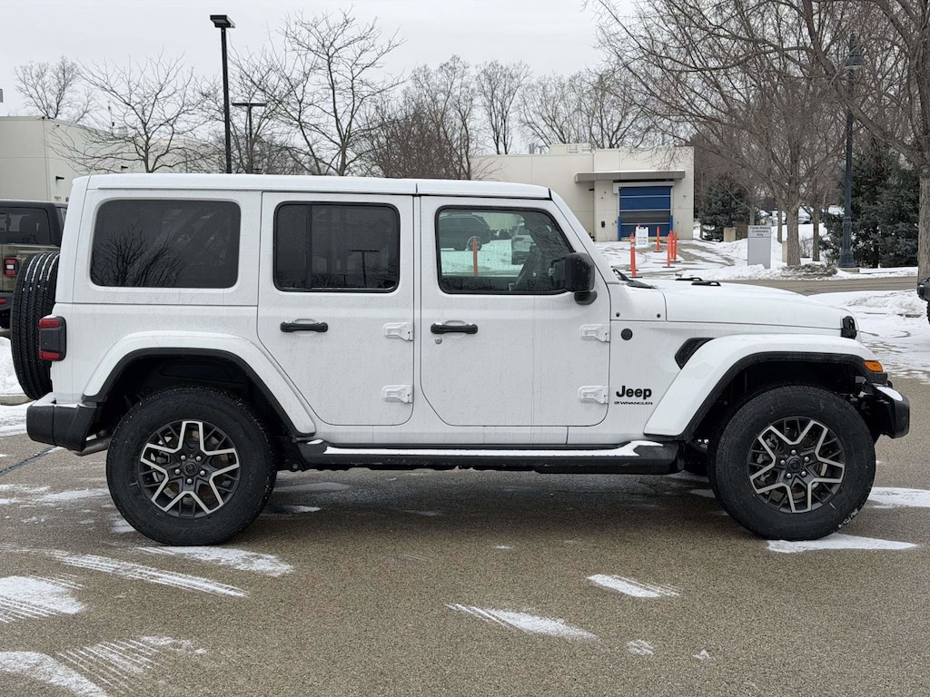 New 2026 Jeep Wrangler 4-DOOR SAHARA Sport Utility