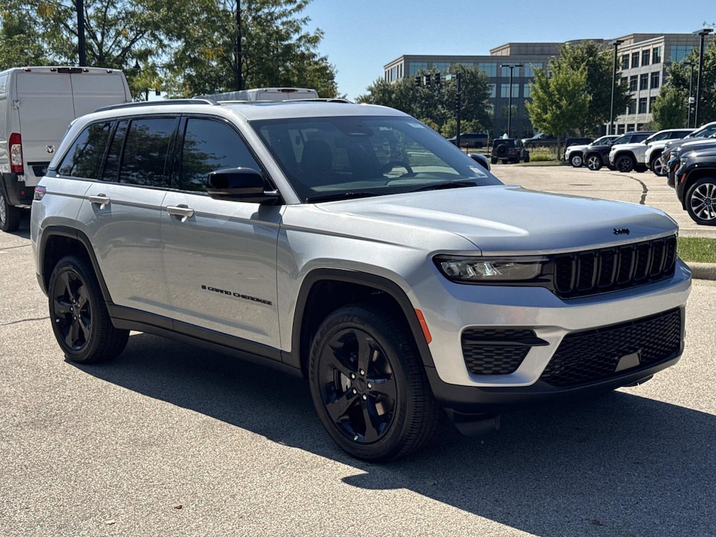 New 2025 Jeep Grand Cherokee ALTITUDE X 4X4 Sport Utility