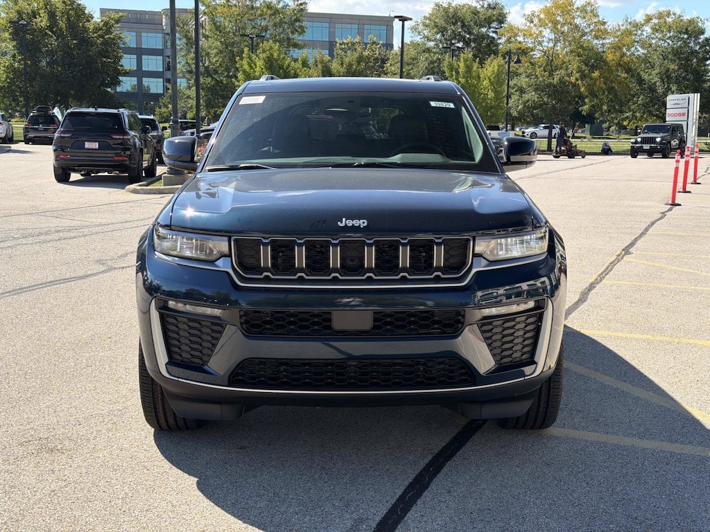 New 2027 Jeep Grand Cherokee LIMITED 4X4 Sport Utility