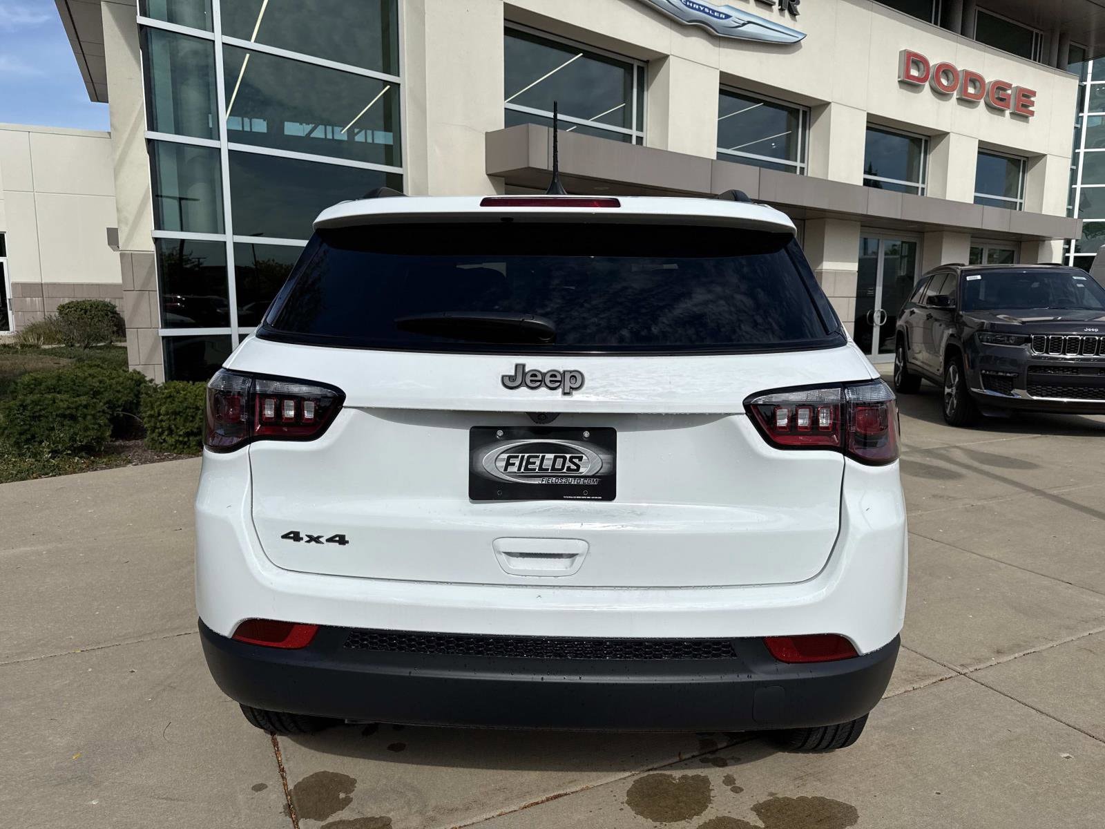 2026 Jeep Compass Altitude - Photo 6