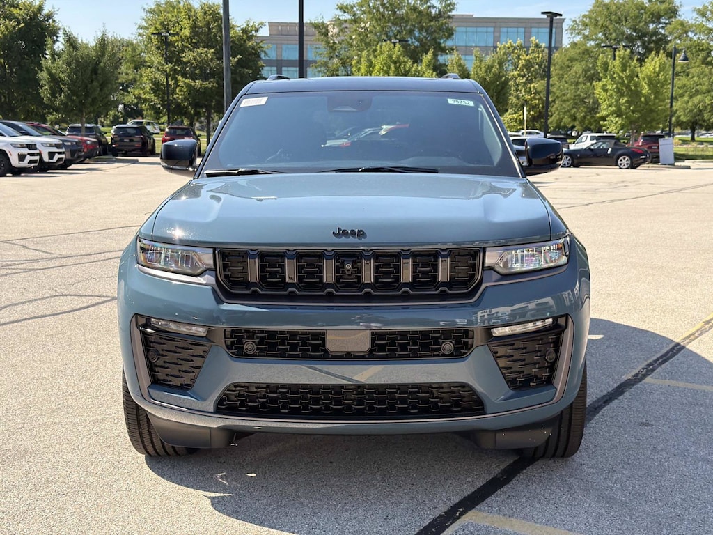 New 2026 Jeep Grand Cherokee Limited Reserve 4x4 Sport Utility