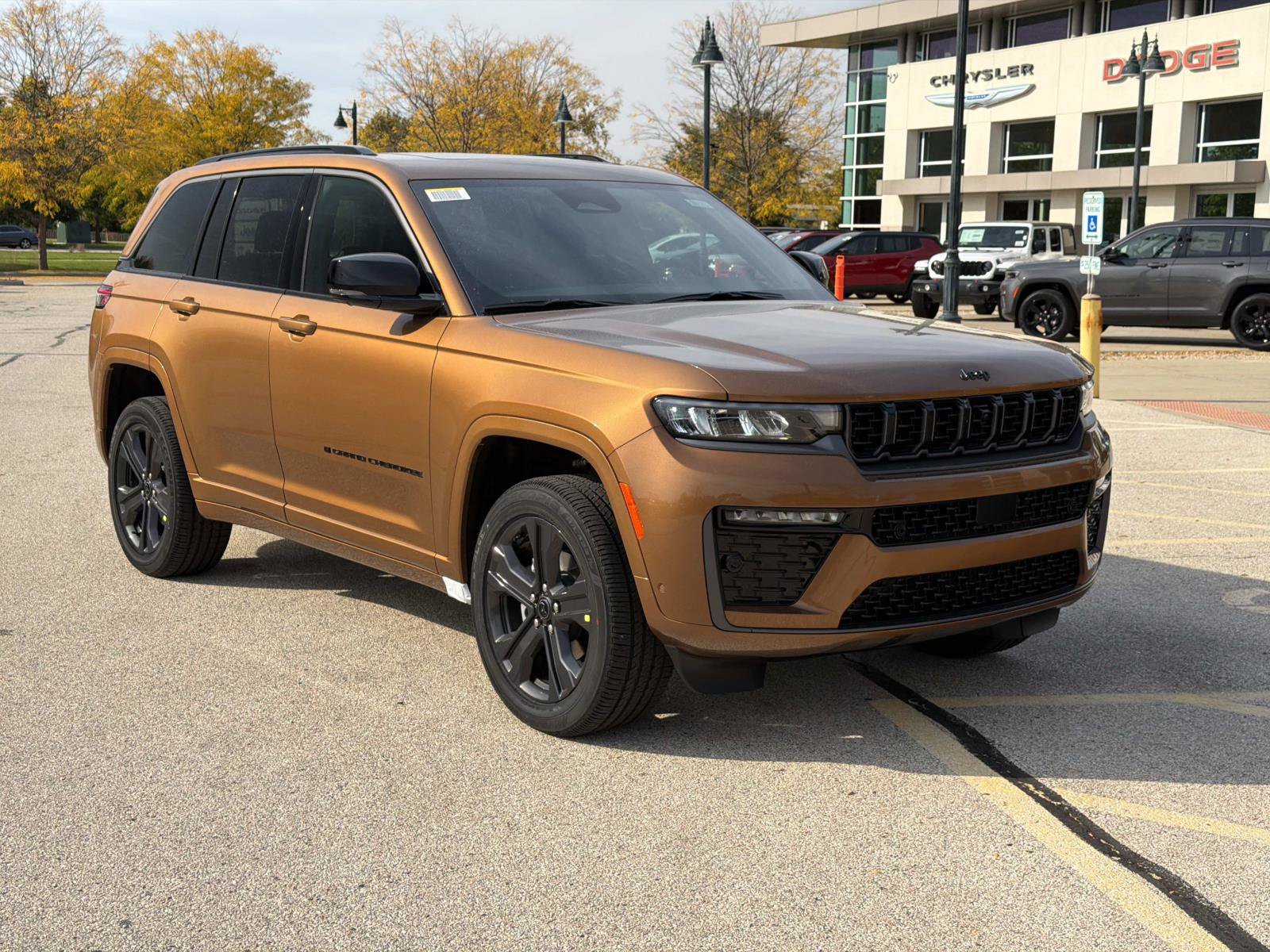 New 2027 Jeep Grand Cherokee 2 Row LIMITED 4X4 Sport Utility