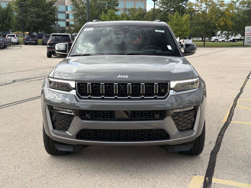 New 2027 Jeep Grand Cherokee SUMMIT 4X4 Sport Utility