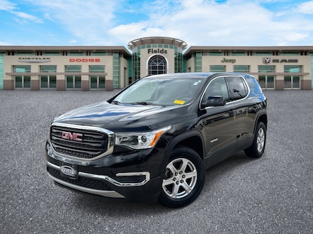 2017 GMC Acadia SLE FWD  SLE w/SLE-1
