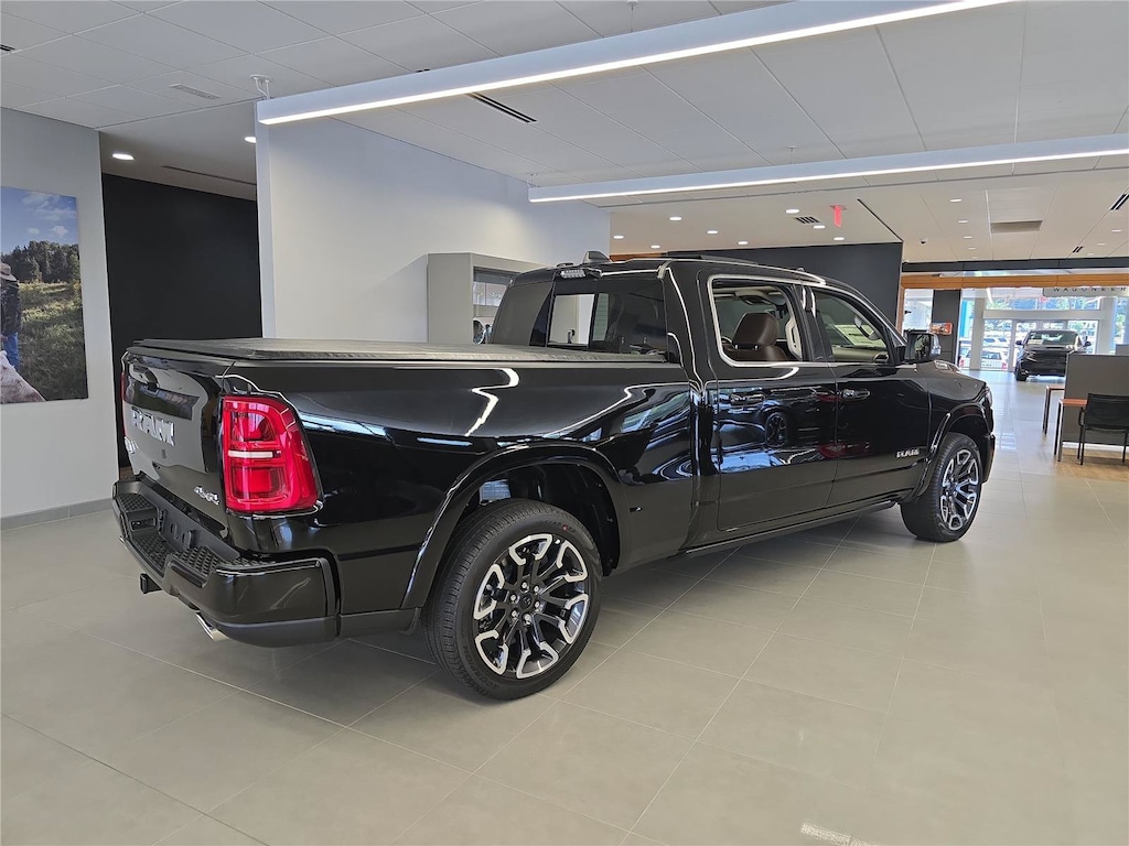 New 2026 Ram 1500 LIMITED LONGHORN CREW CAB 4X4 6'4 BOX Pickup