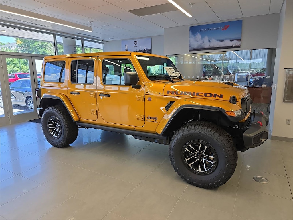 New 2026 Jeep Wrangler 4-DOOR RUBICON Sport Utility