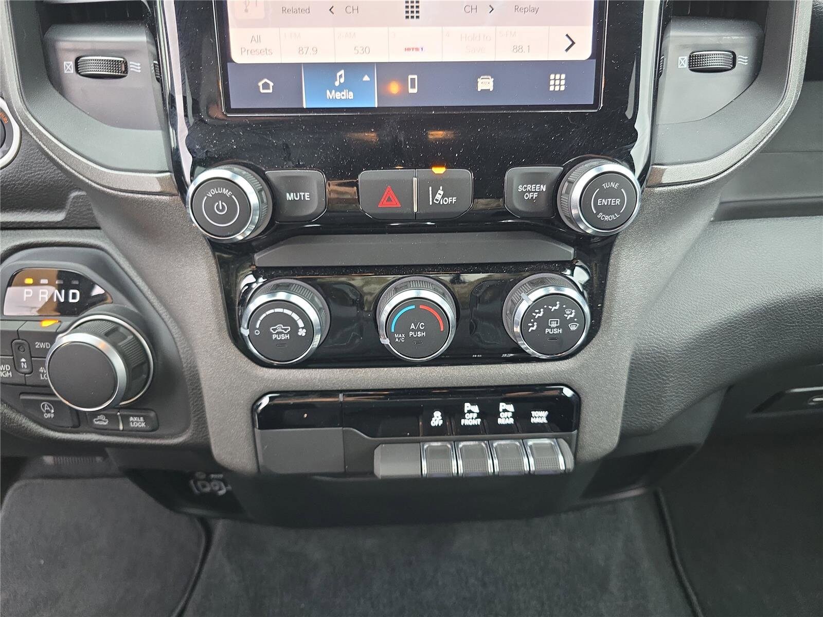 2025 RAM 1500 Tradesman - Photo 29