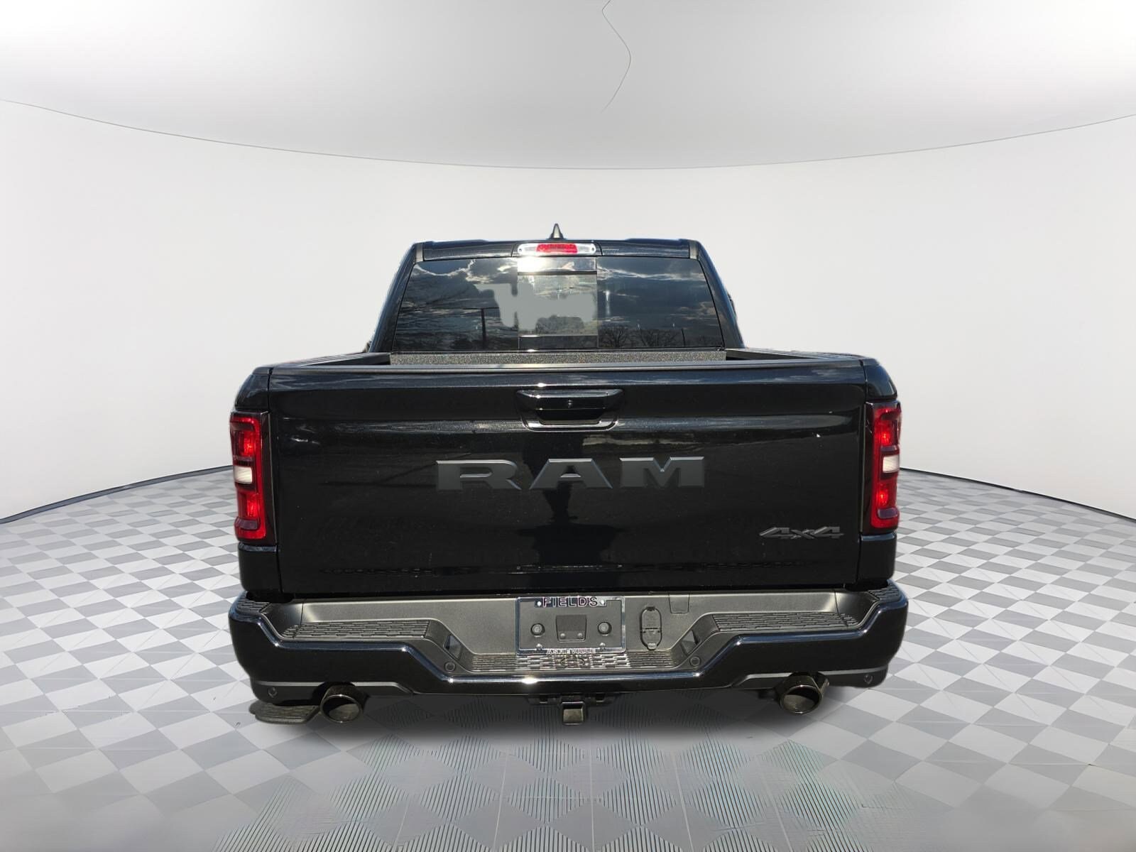 2025 Ram 1500 Tradesman photo 4