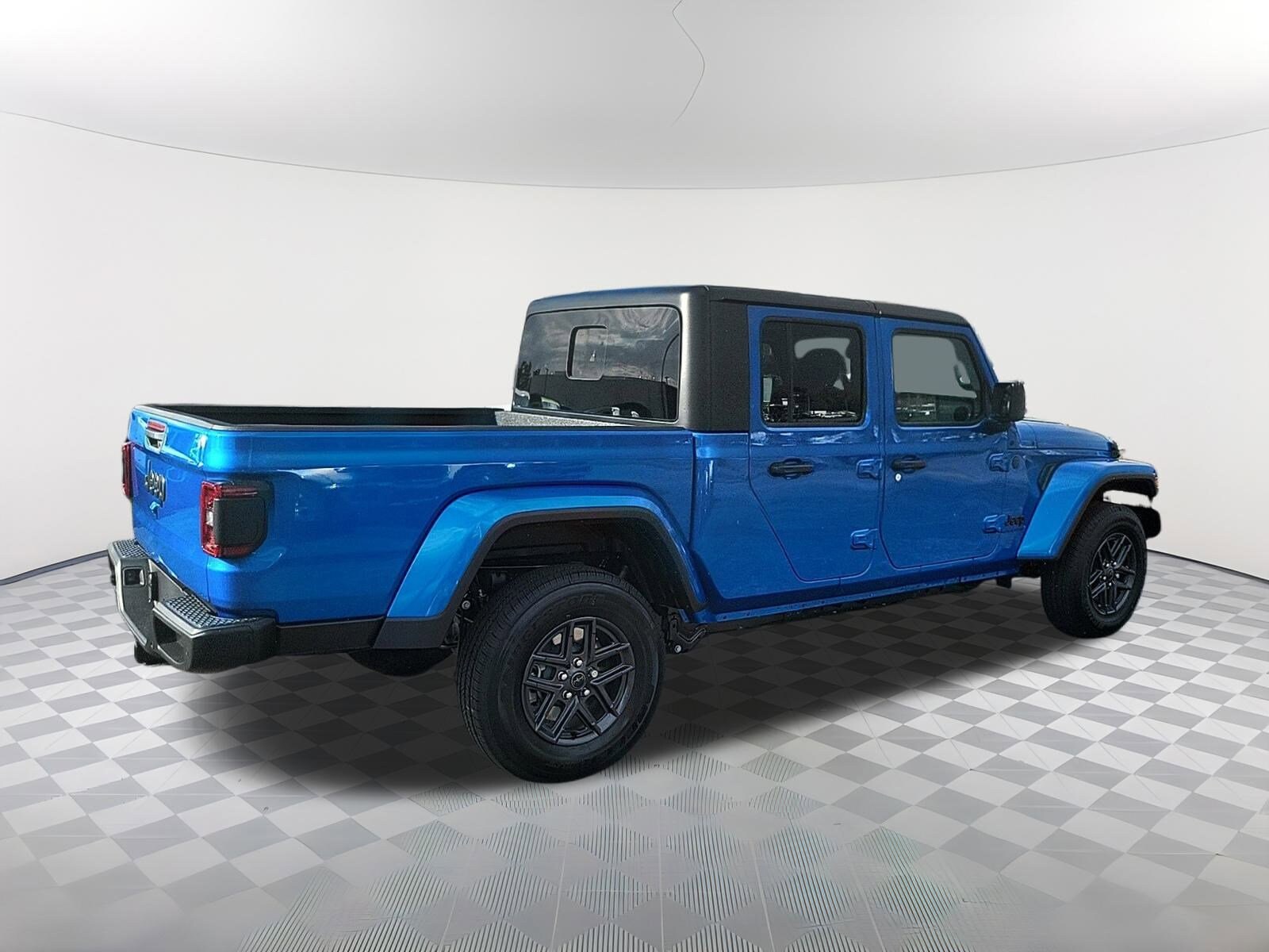 2025 Jeep Gladiator Sport S photo 3