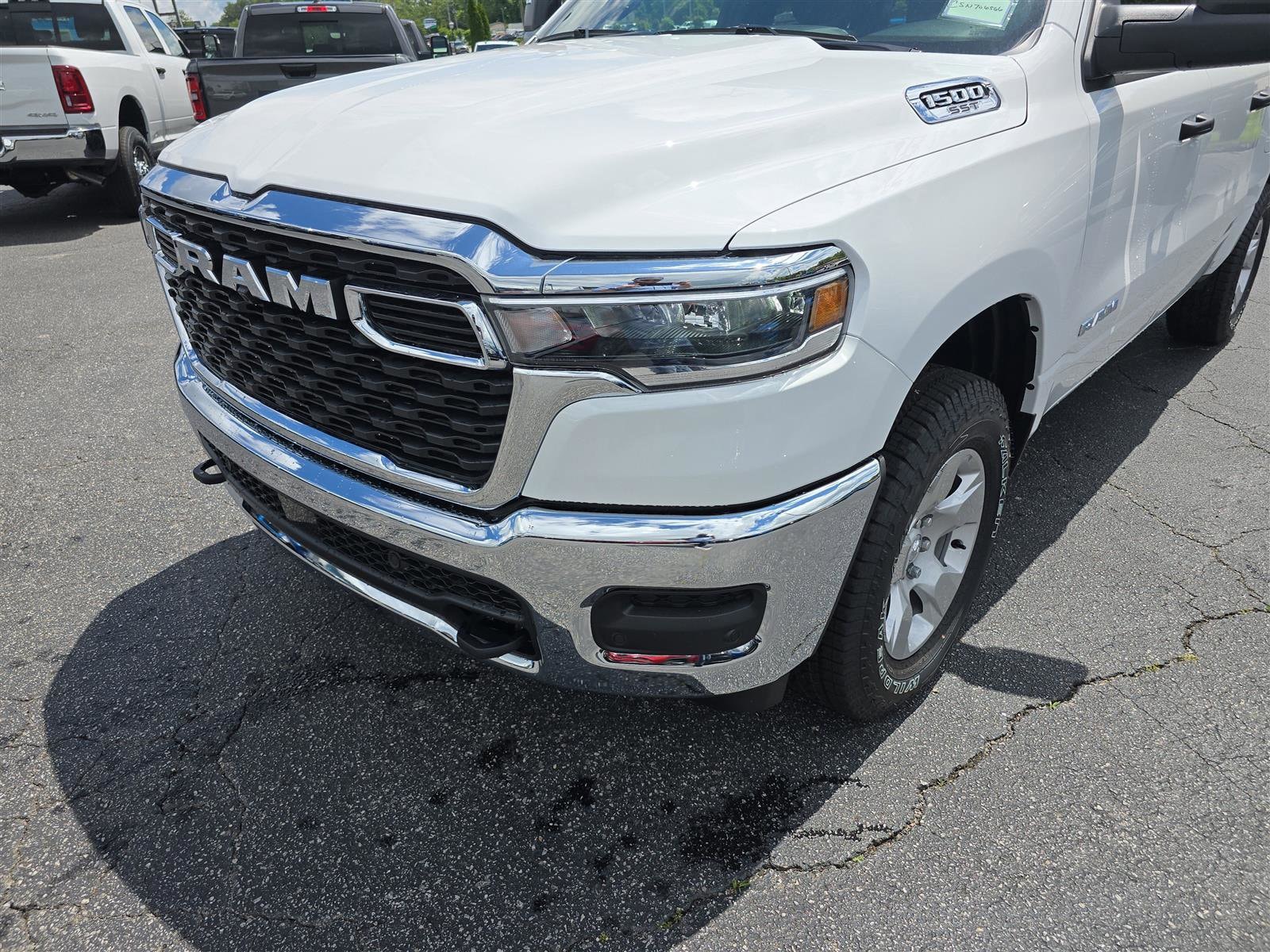 2025 RAM 1500 Tradesman - Photo 10