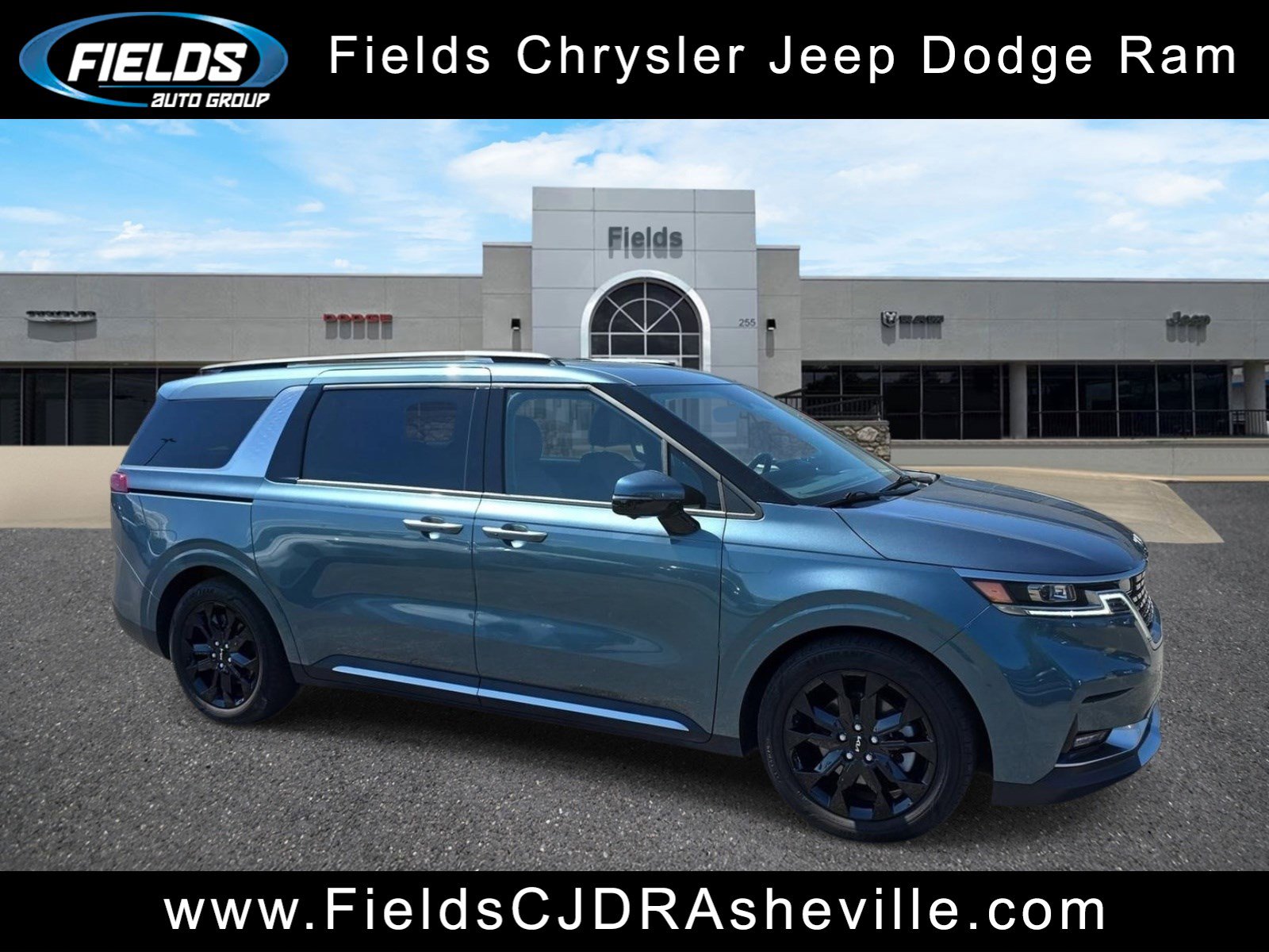 2024 Kia Sedona SX Prestige's photo
