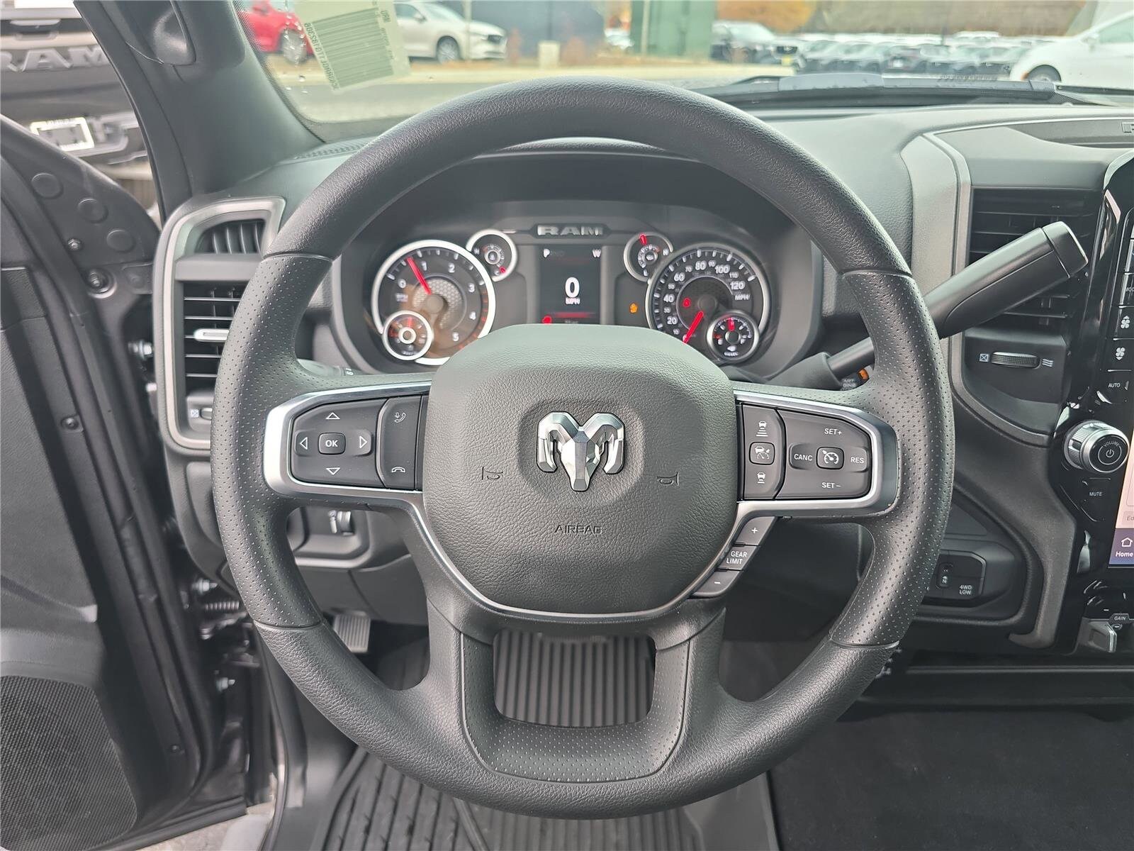 2026 RAM 3500 Tradesman - Photo 26