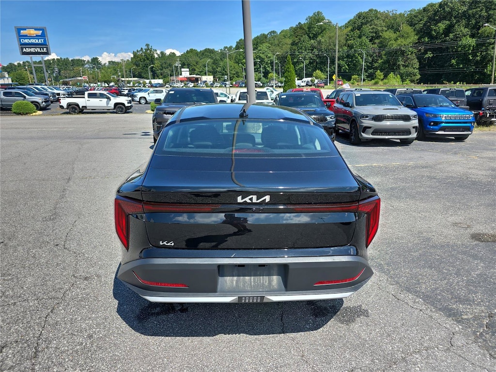 Used 2025 Kia K4 LXS Sedan