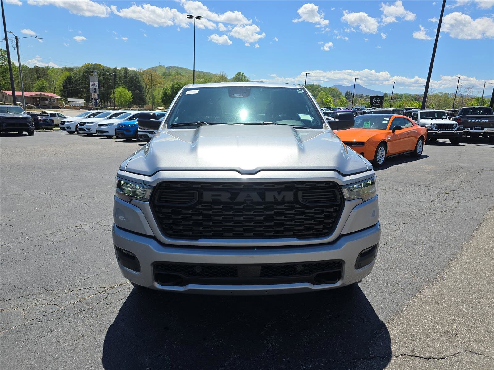 2025 RAM 1500 Tradesman - Photo 9