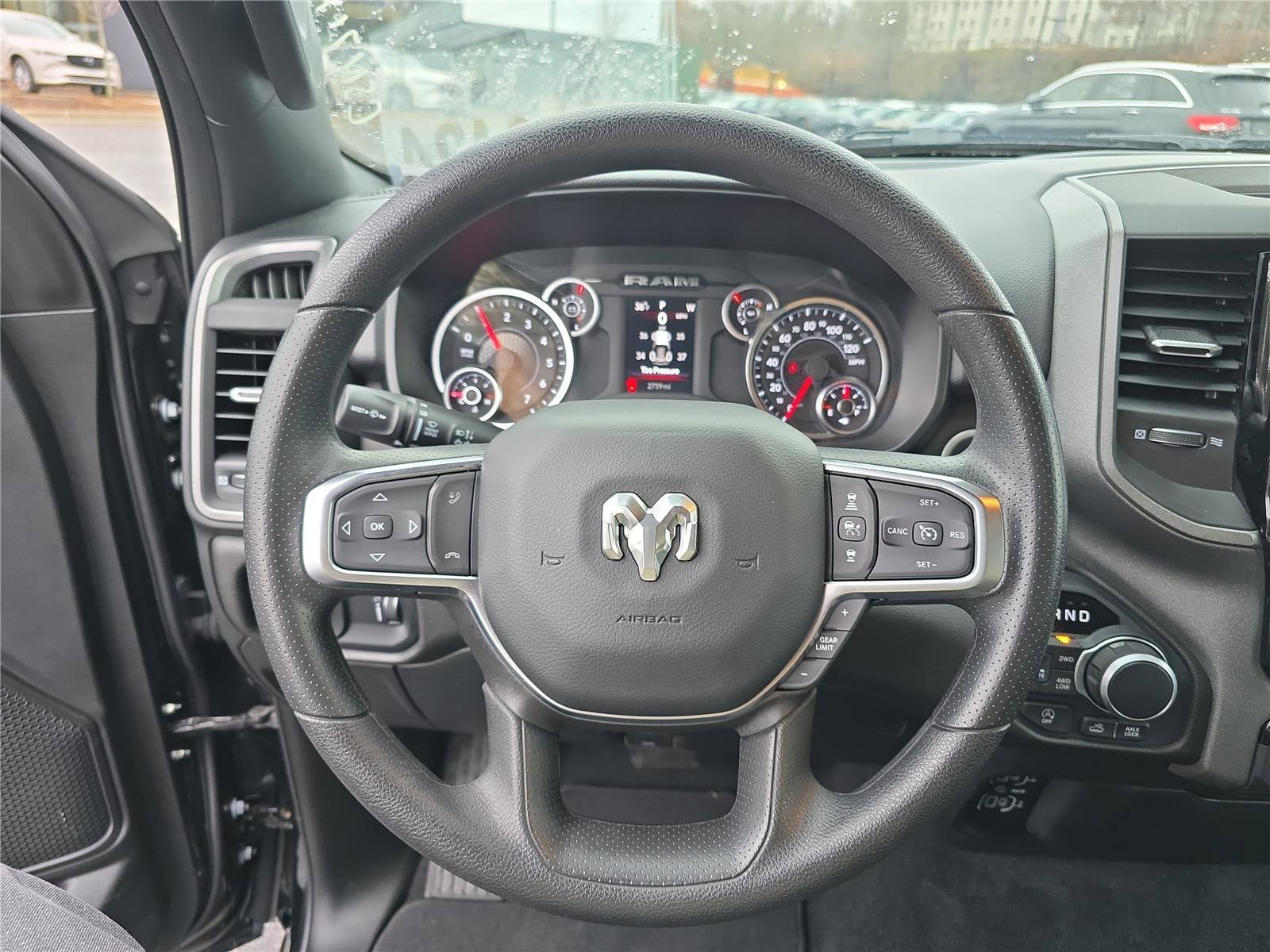 2025 RAM 1500 Tradesman - Photo 31