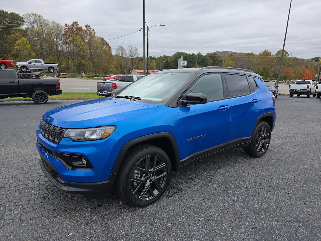 New 2026 Jeep Compass LIMITED ALTITUDE 4X4 Sport Utility