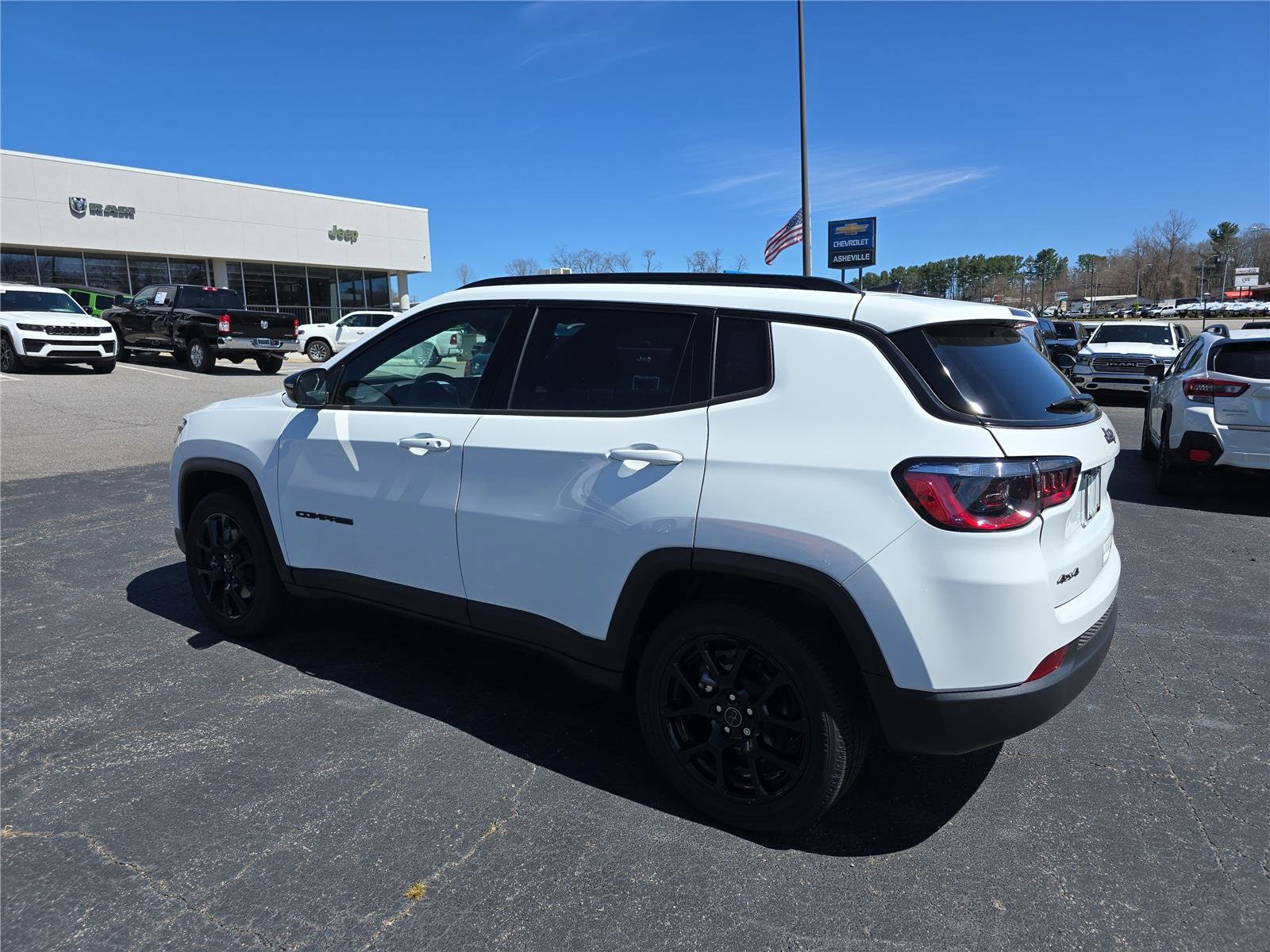 2026 Jeep Compass Altitude - Photo 6