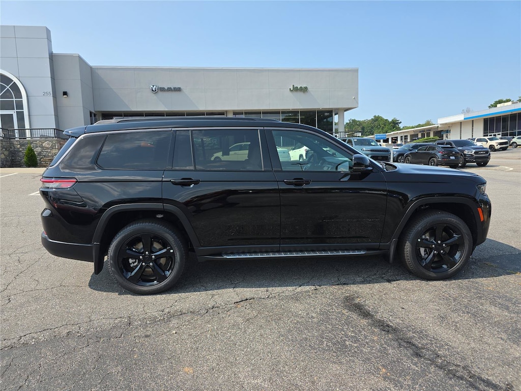 New 2026 Jeep Grand Cherokee L LIMITED 4X4 Sport Utility