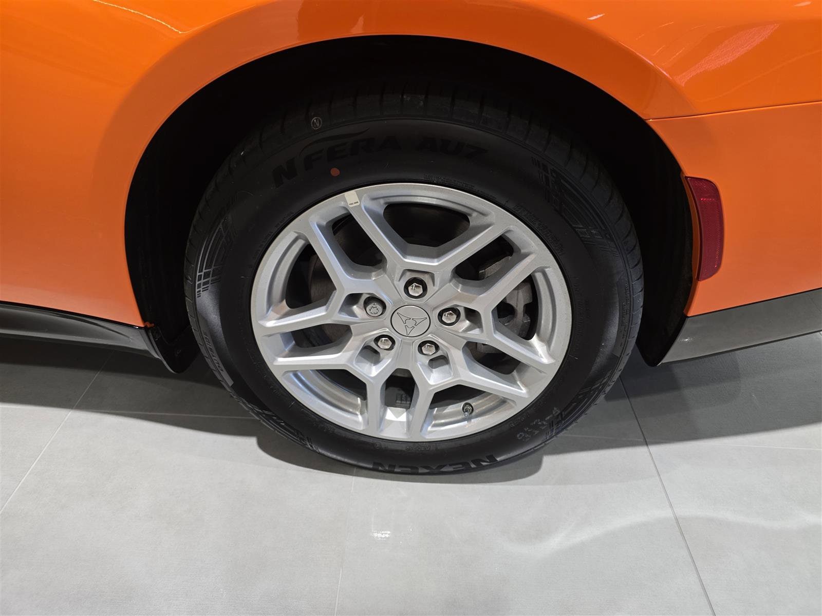 2025 Dodge Charger Daytona R/T - Photo 9