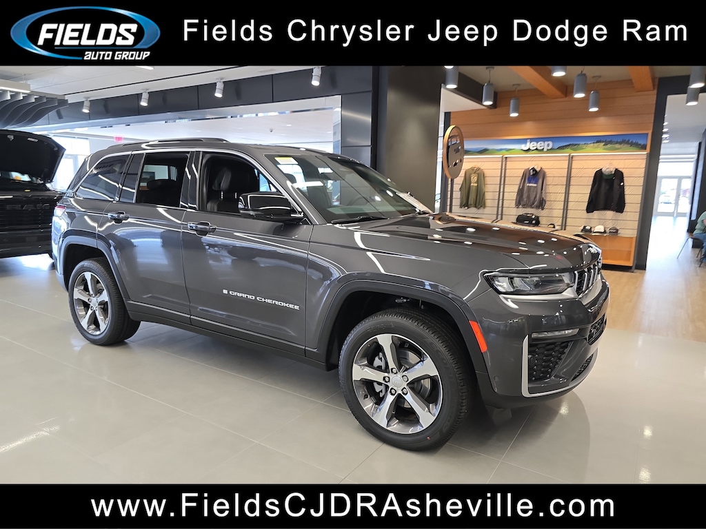 New 2026 Jeep Grand Cherokee LIMITED 4X4 Sport Utility