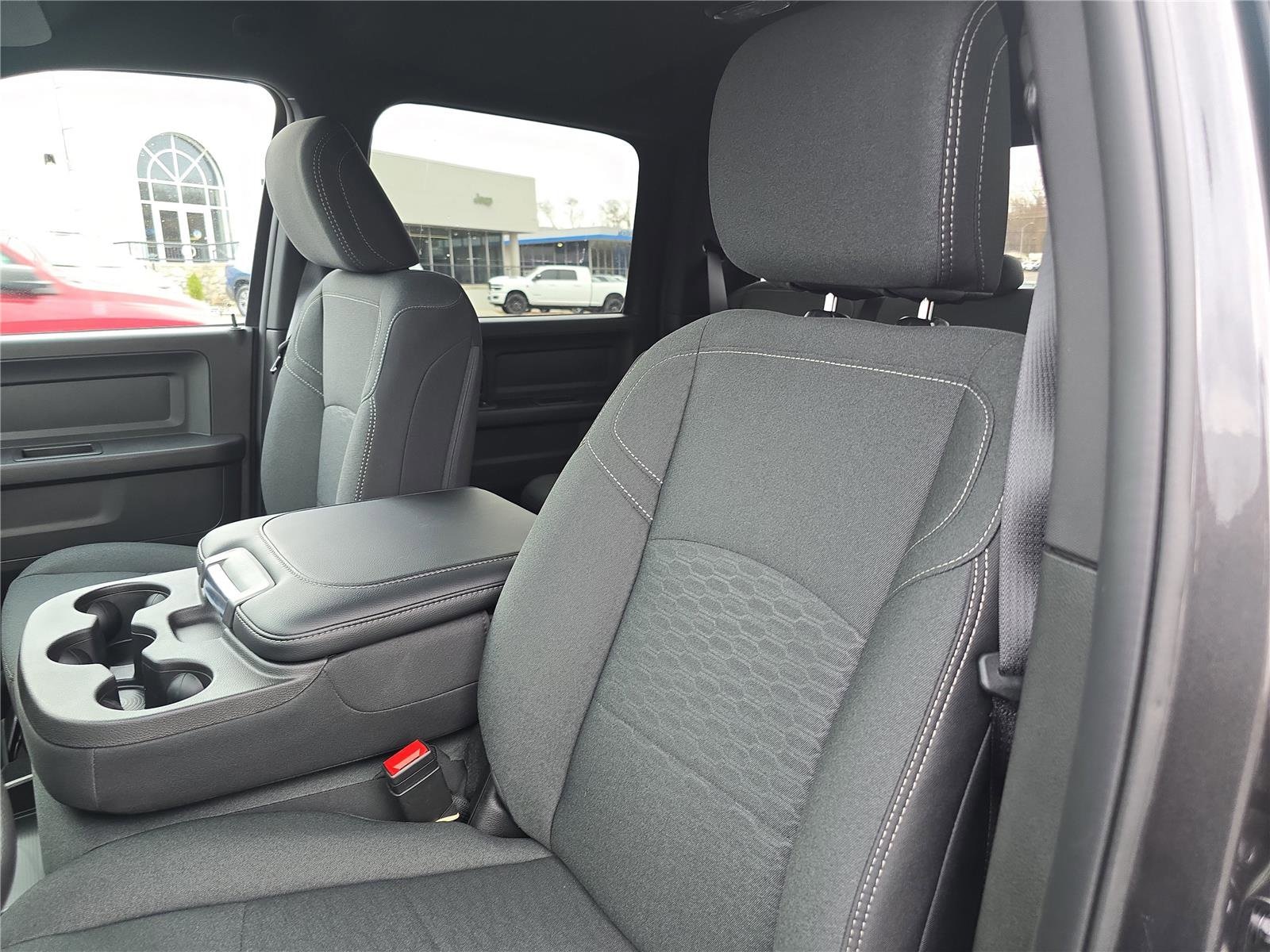 2026 RAM 3500 Tradesman - Photo 21