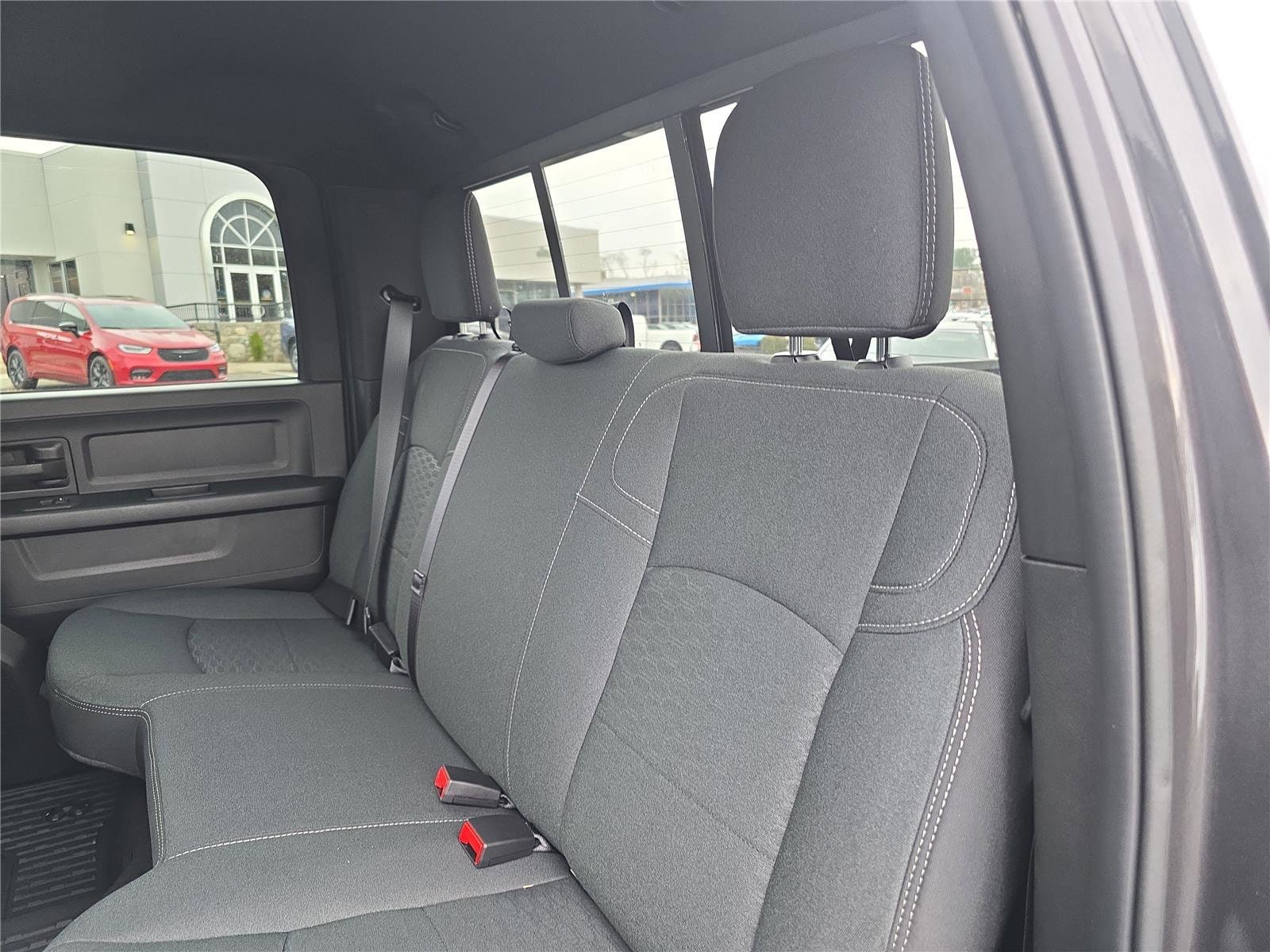 2026 RAM 3500 Tradesman - Photo 15