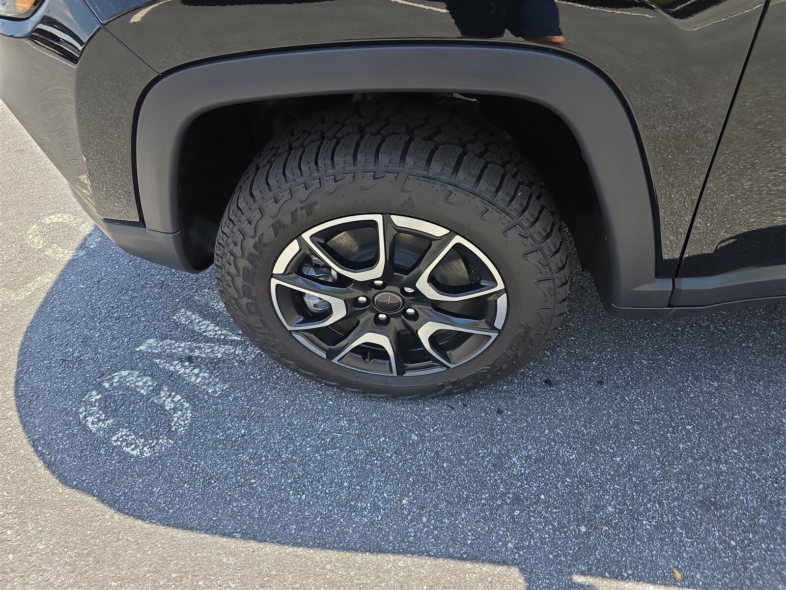 2025 Jeep Compass Trailhawk - Photo 11