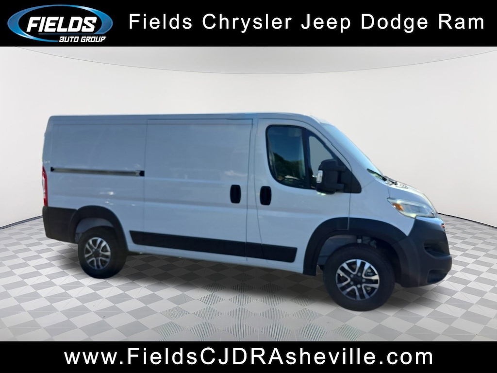 New 2024 Ram ProMaster PROMASTER 2500 SLT CARGO VAN LOW ROOF 136' WB Cargo Van