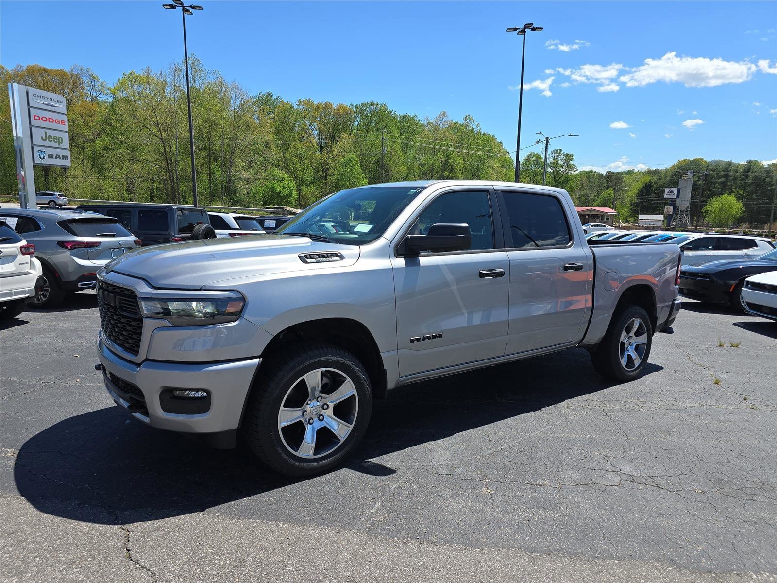 2025 RAM 1500 Tradesman - Photo 8