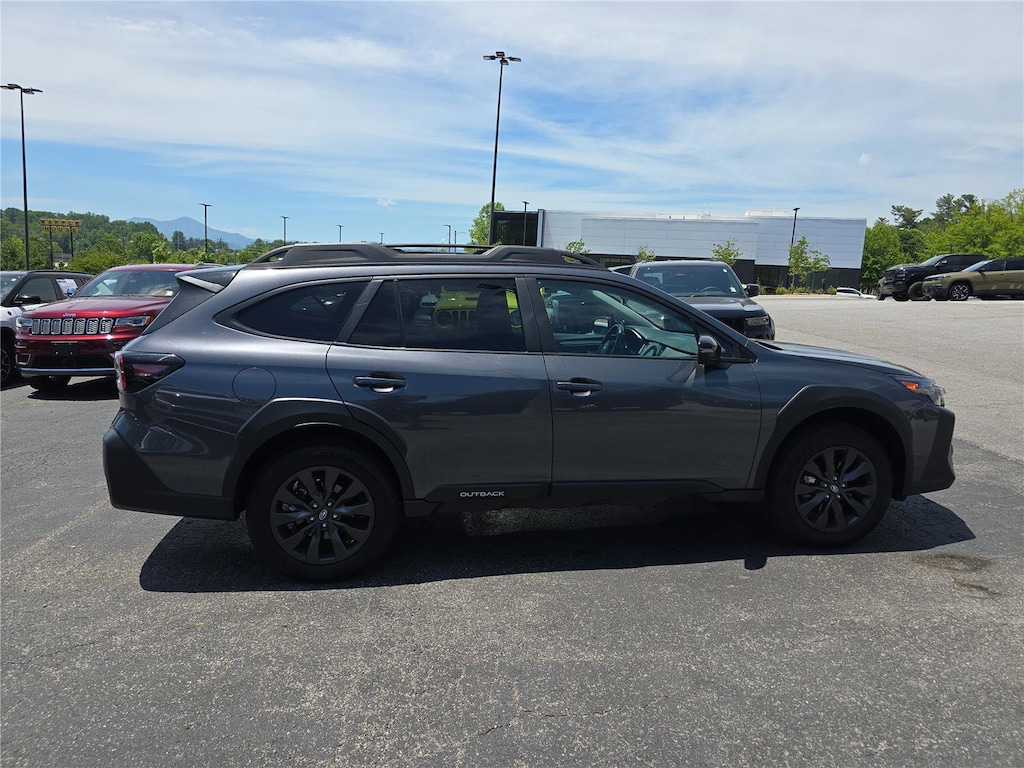 Used 2025 Subaru Outback Onyx Edition SUV