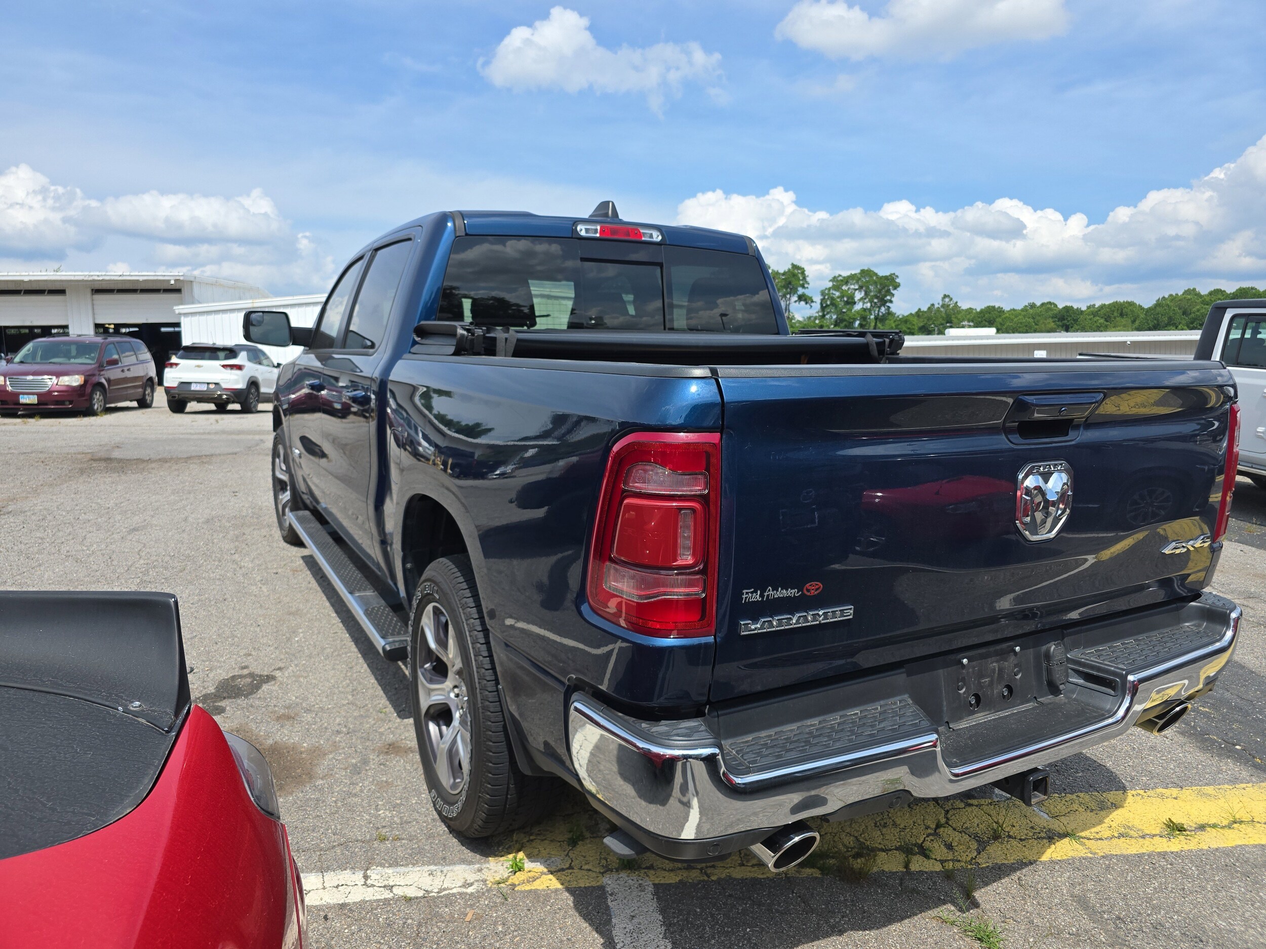 2023 Ram 1500 Laramie photo 3