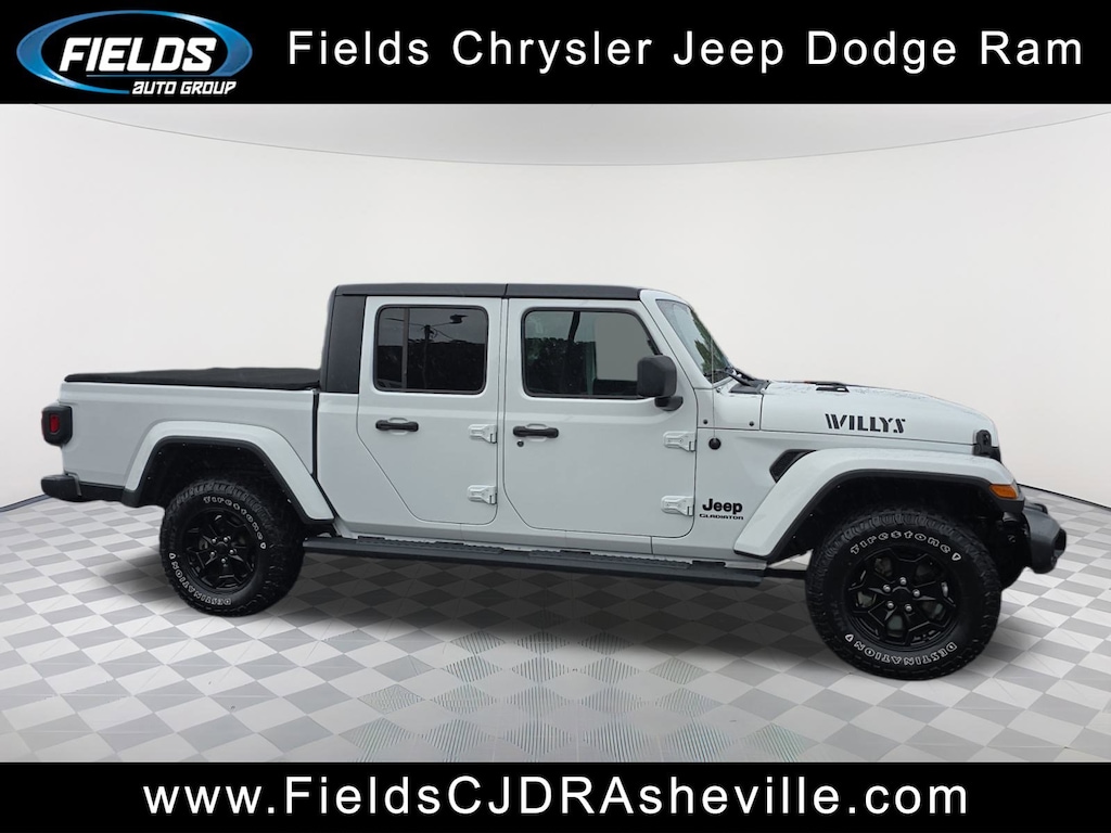 Used 2021 Jeep Gladiator Willys Truck