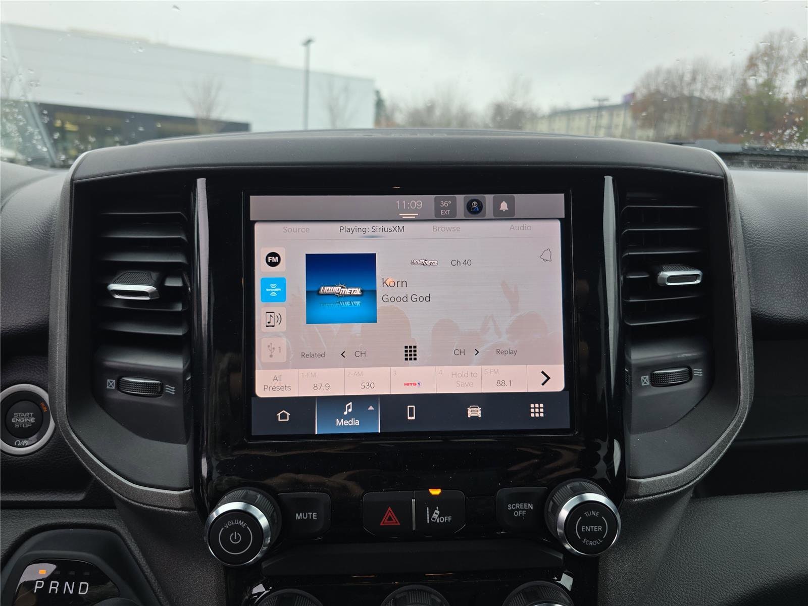 2025 RAM 1500 Tradesman - Photo 27