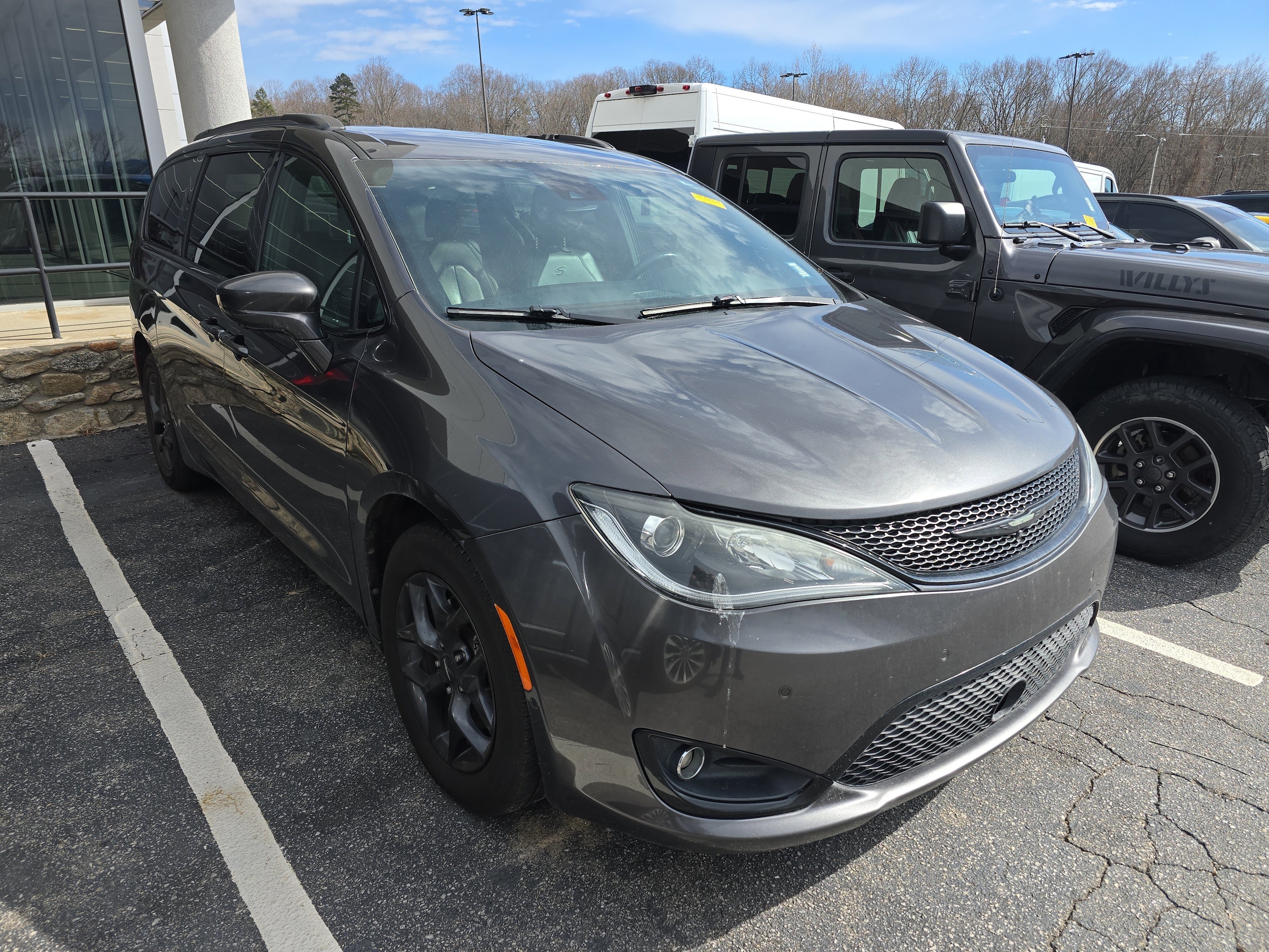 2020 Chrysler Pacifica Touring L Plus