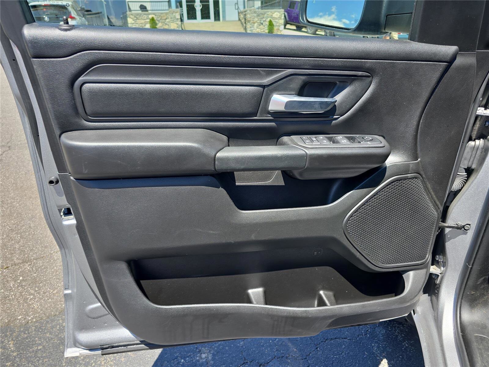 2025 RAM 1500 Tradesman - Photo 15
